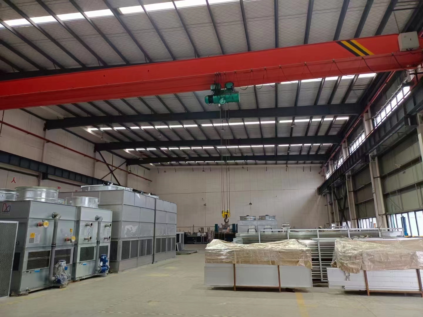 閉式冷卻塔噪聲控制 <a href=http://www.oshin.com.cn/product/bishi/ target=_blank class=infotextkey>閉式冷卻塔</a>噪聲控制